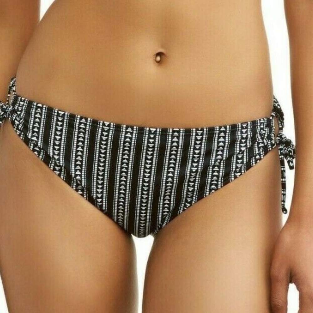 Time and Tru bikini Bottoms only Size Xl